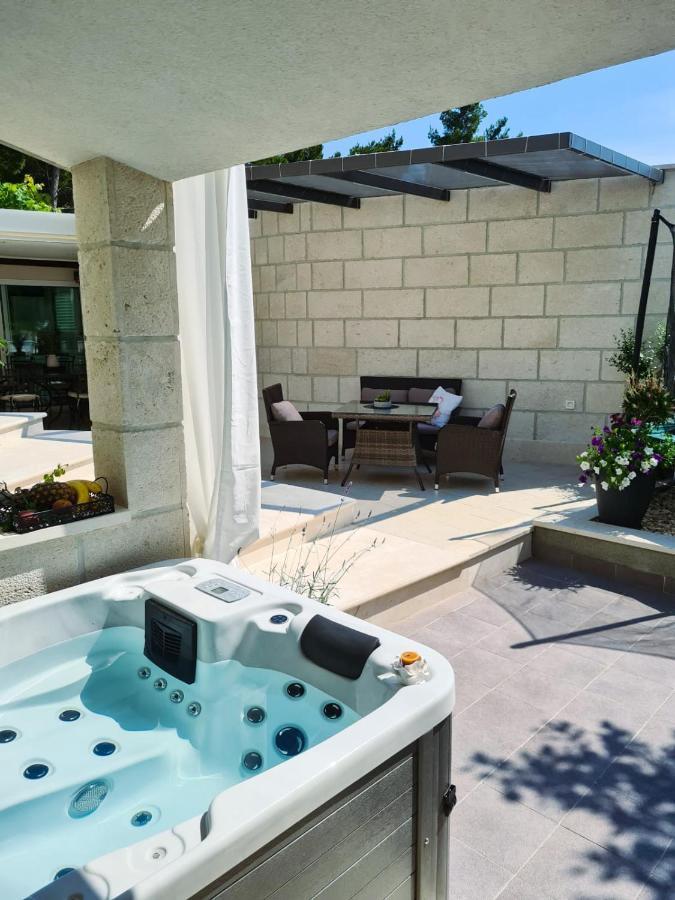 Villa Biston Baška Voda Zewnętrze zdjęcie