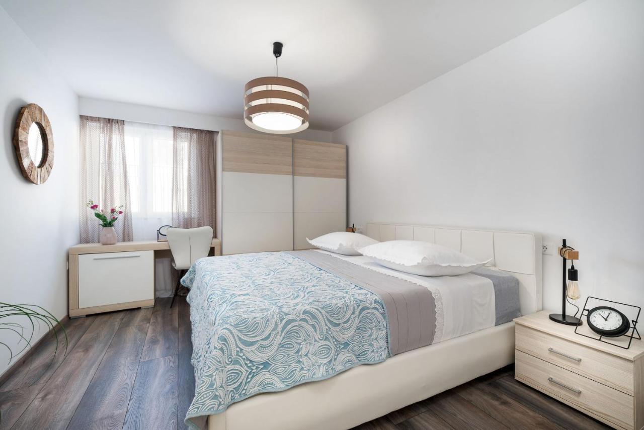 Villa Biston Baška Voda Zewnętrze zdjęcie
