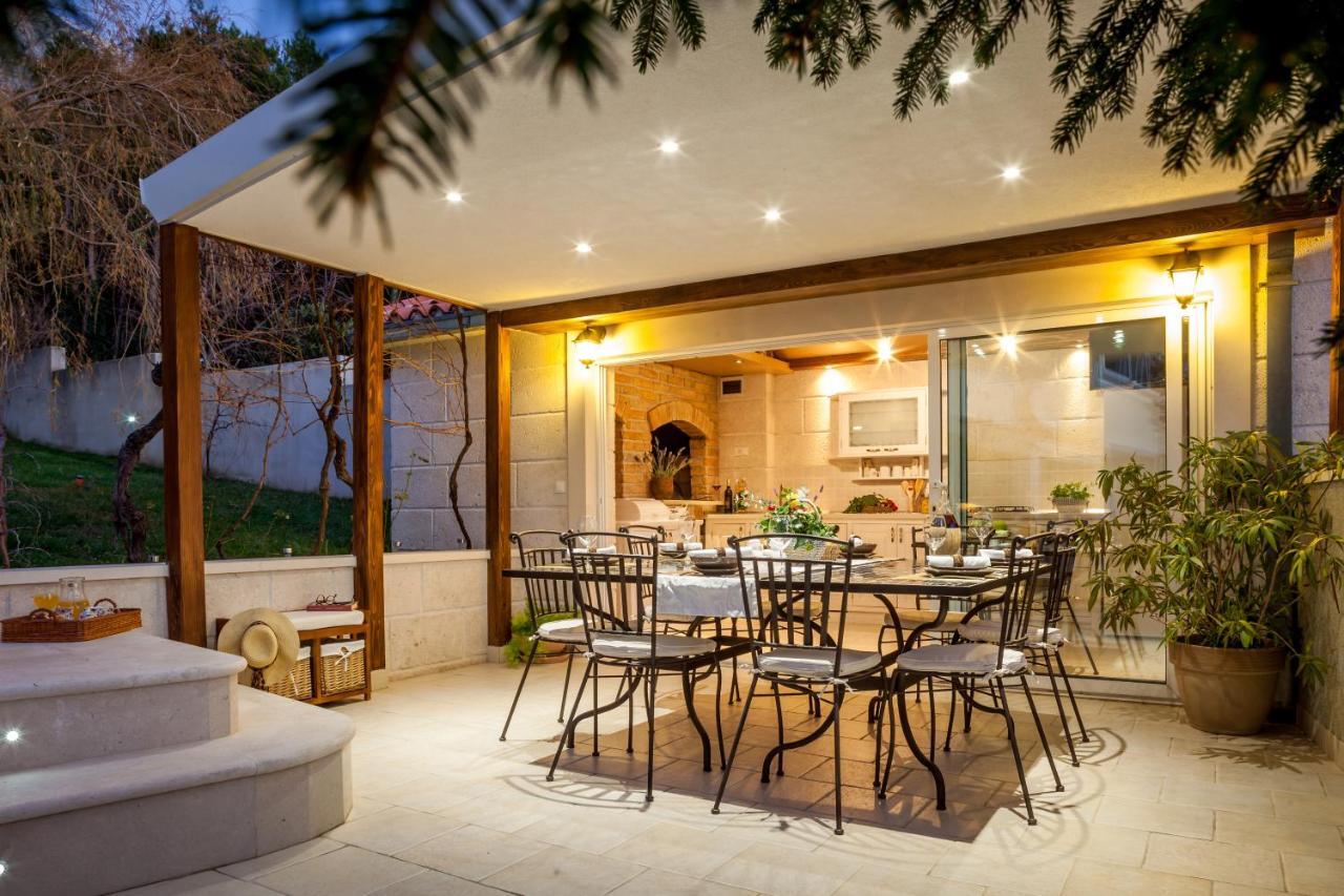 Villa Biston Baška Voda Zewnętrze zdjęcie