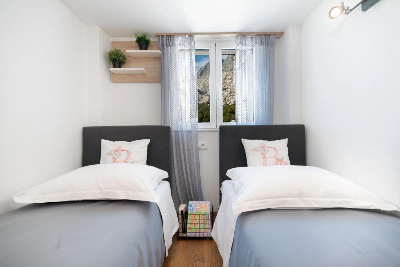 Villa Biston Baška Voda Zewnętrze zdjęcie